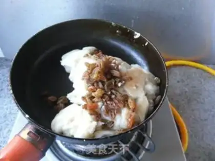 Make raisin rice cake step 8