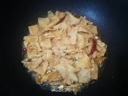 Make Shanghai green bean skin step 8