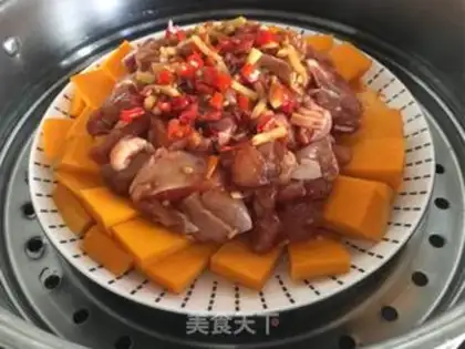 Make Pumpkin steamed chicken legs step 5