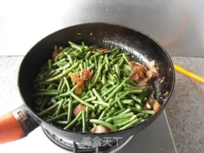 Make Bacon beans step 7