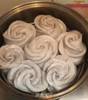 Make Blue rose buns step 13