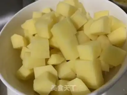 Make Curry fishballs step 1