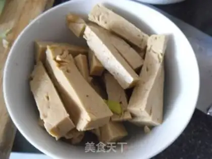 Make Celery fried tofu step 2