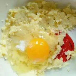 Make Potatocakes step 2
