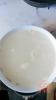 Make A sesame sugar mooncake step 0