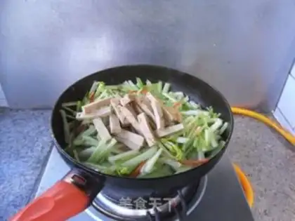 Make Celery fried tofu step 6