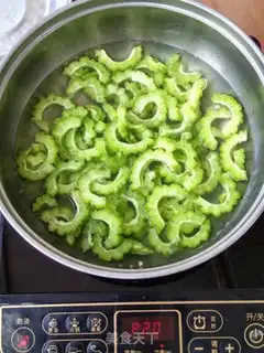Make X-O SAUCE WITH BITTER MELONS step 4