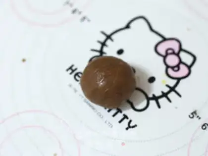 Make Black Sugar Mooncake step 6