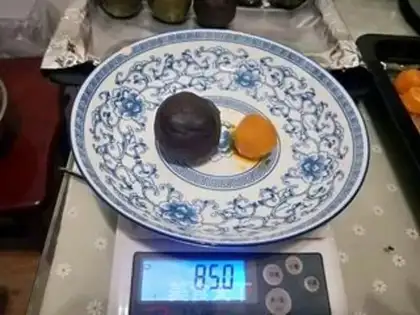 Make A broad yolk step 9