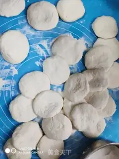 Make The cabbage bun step 6