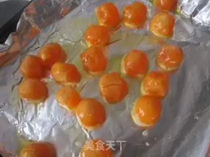 Make Lian Yuen Yuen step 2