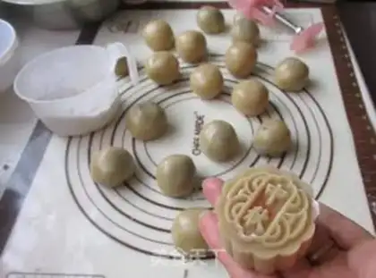Make Lian Yuen Yuen step 7