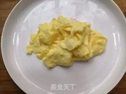 Make Pumpkin leaves and eggs step 7
