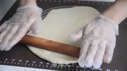 Make Fresh meat mooncake step 11