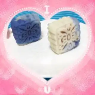 Make Butterbean ice cream mooncake step 9