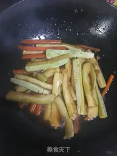 Make # Sailor with carrots # step 10