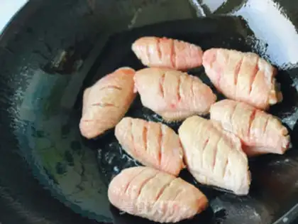 Make Coke chicken wings step 2
