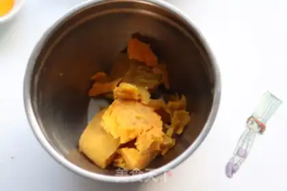 Make Red potato cake step 1