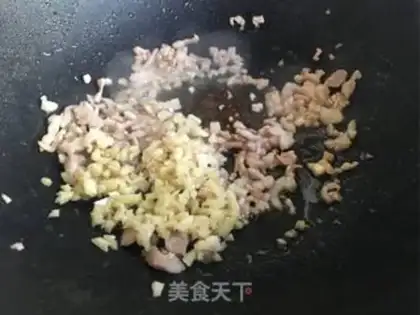 Make Precious meat and apricot mushrooms step 3