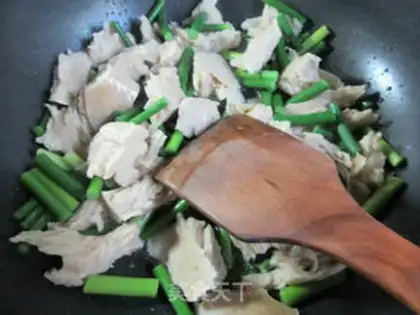 Make Garlic toast step 3