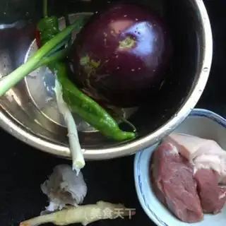 Make Fish, pork and eggplant step 0