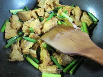 Make Garlic toast step 7