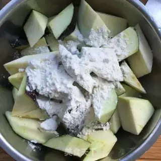 Make Fish, pork and eggplant step 2