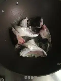 Make Scrambled fish head step 2