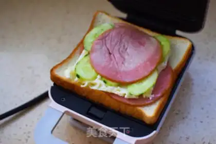 Make A sandwich step 3