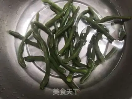 Make Fans four season beans step 11