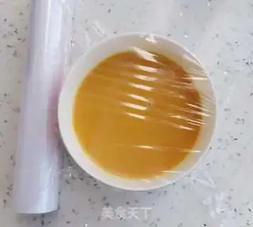 Make Abalone steamed eggs step 1