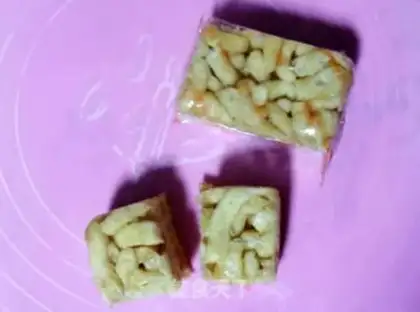 Make Sakima ice-cream mooncake step 7