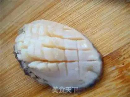 Make Abalone steamed eggs step 2