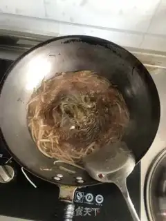 Make A green bean sprouts fan step 6