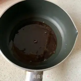 Make A pair of chicken legs and eggs step 3