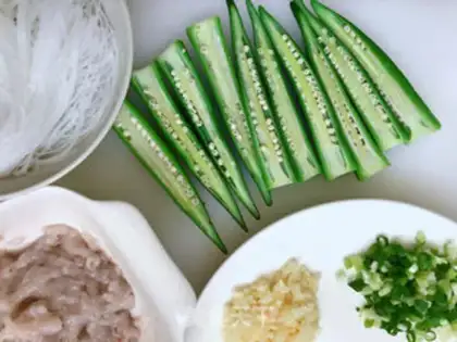 Make Autumn fan shrimp step 2