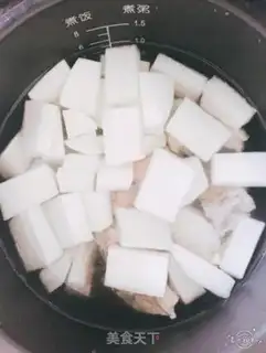 Make Dragon bone radish soup step 4