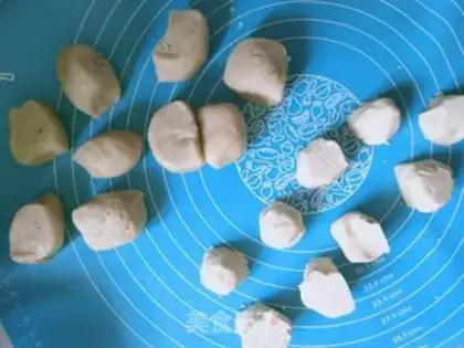 Make Sioux moon cake step 10