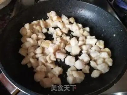 Make Eggs and fried fish step 5