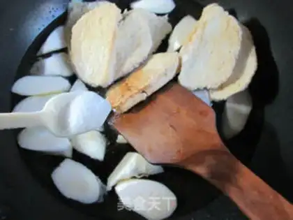 Make ♪ Burn the veggie chicken white ♪ step 9