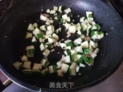 Make Eggs and fried fish step 7
