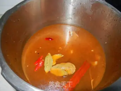 Make Red beef noodles step 4