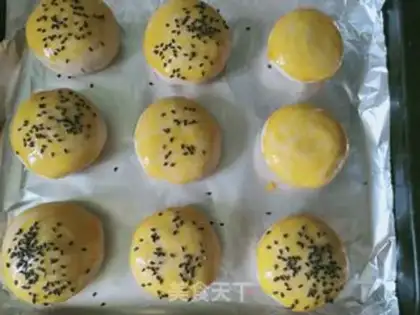 Make Sioux moon cake step 23