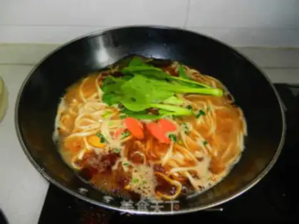 Make Red beef noodles step 7