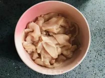 Make Chicken chest slices step 1