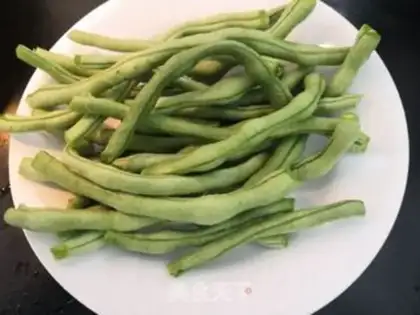 Make Garlic beans step 2