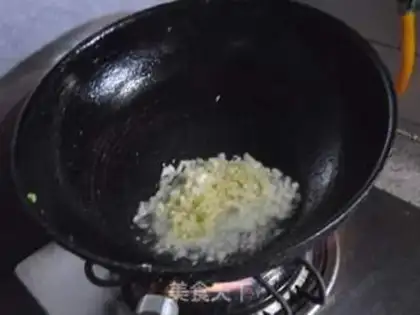 Make Garlic shrimp crawling step 8