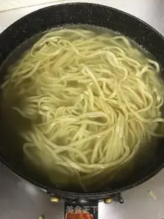 Make Fresh beef noodles step 5