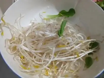 Make Egg noodles step 1