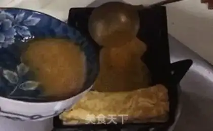 Make Cheese egg rolls step 5